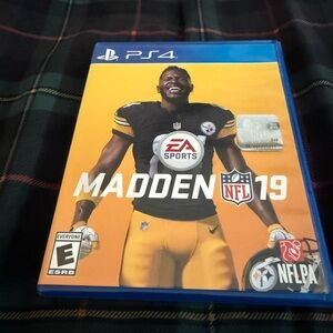 Madden NFL 19 for PS4 - Black and Yellow
